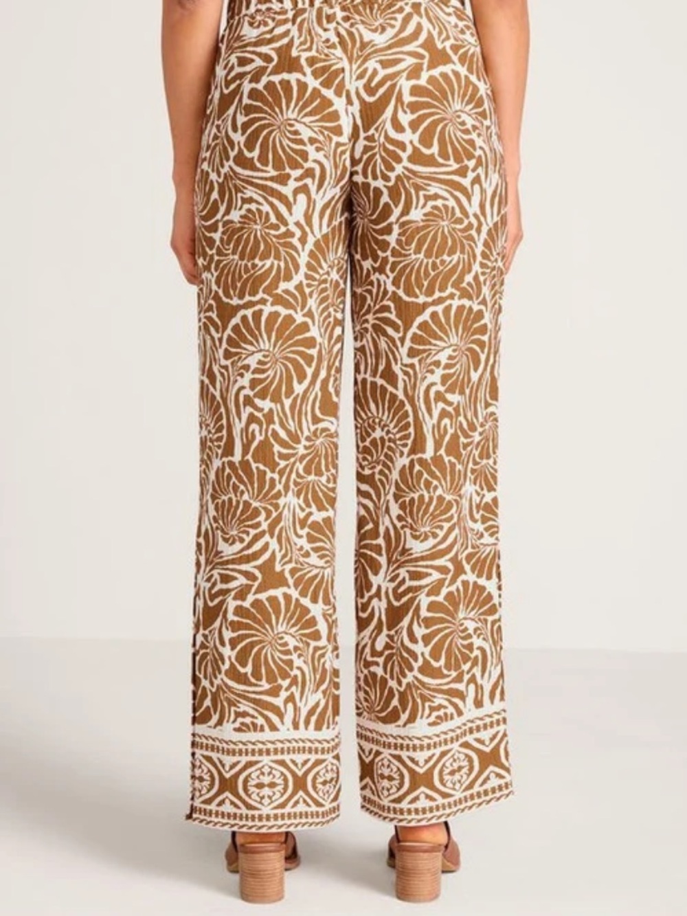 SOFT SURROUNDINGS OCEO GAUZE WIDE LEG PANTS ~NAUTICAL SHELLS NEUTRAL PRINT SZ L - Picture 3 of 5